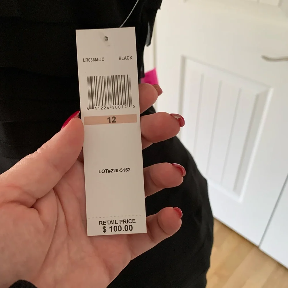 NWT Elegant Black Party Dress, size 12 - Picture 5 of 5